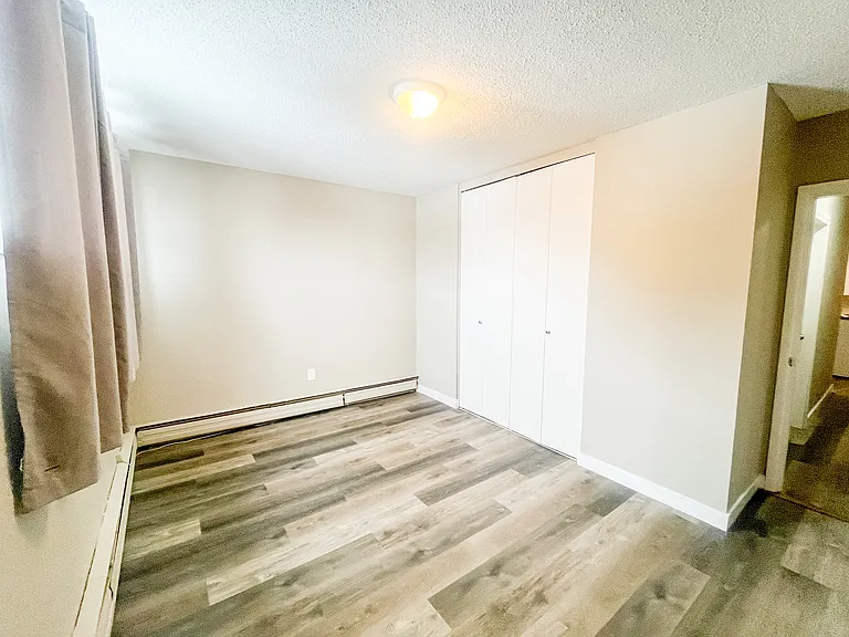 4030 Rae St — Photo 8