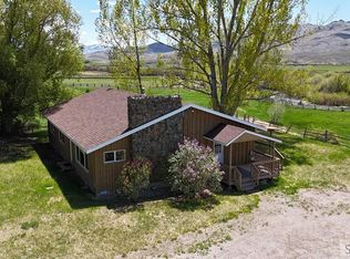 11 Valley Rd, Ellis, ID 83235