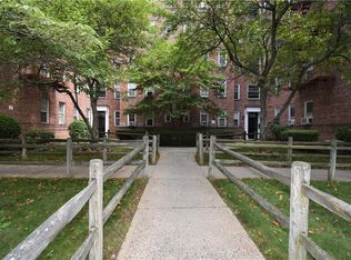 770 Bronx River Rd APT A26, Bronxville, NY 10708