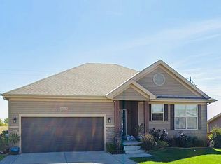 21319 Quarry Ln, Gretna, NE 68028