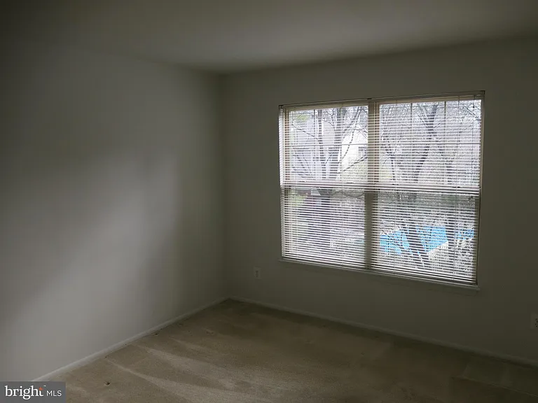 1712 Abercromby Ct #F — Photo 10