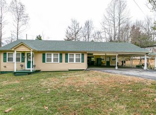 3213 Fly Rd, Santa Fe, TN 38482