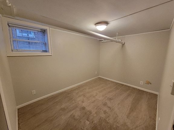 4th image of 2312 E Wyoming Pl