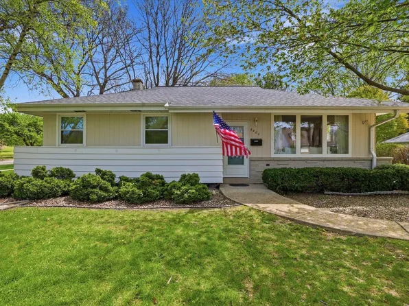 5400 Mansfield DRIVE, Greendale, WI 53129