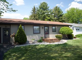 931 E 5th St, Shawano, WI 54166