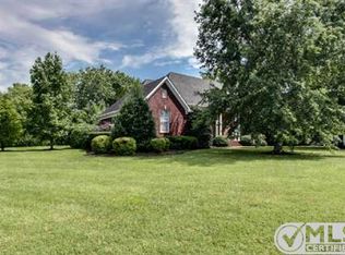 102 Lincoln Ln, Smyrna, TN 37167