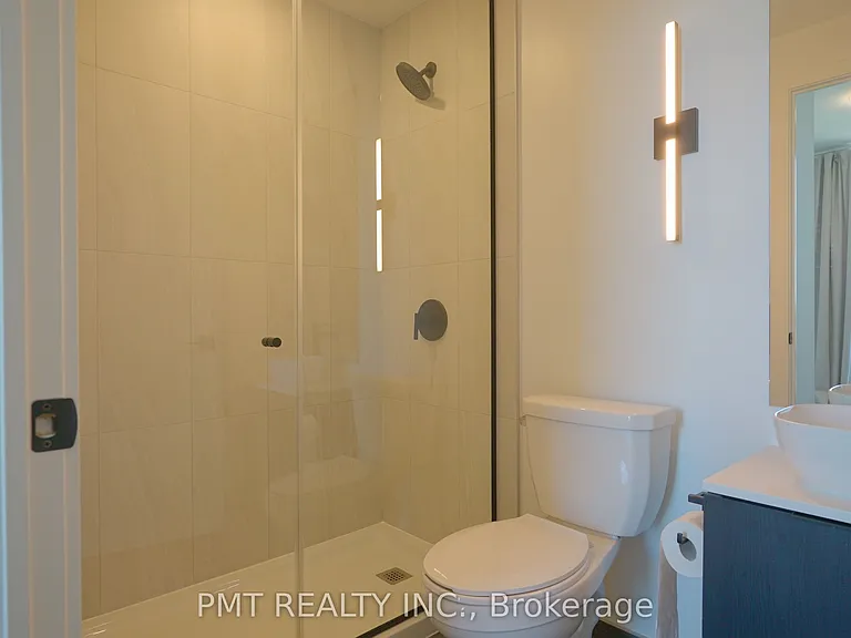 1185 Dupont St #719 — Photo 17