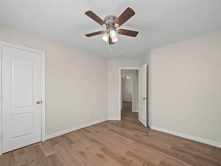 5807 Bayberry Way — Photo 34