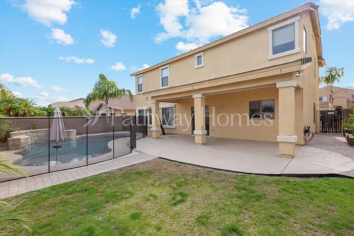 17762 W Watson Ln — Photo 20