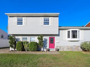 605 N Oxford Ave, Ventnor, NJ 08406