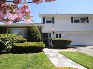 3 Buchanan Rd, Marblehead, MA 01945