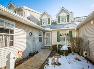 969 Grand Vw, Aurora, OH 44202