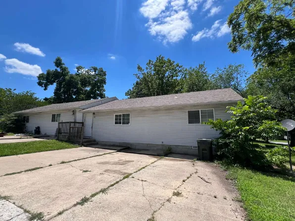 902 Evergreen Ave, Hollister, MO 65672