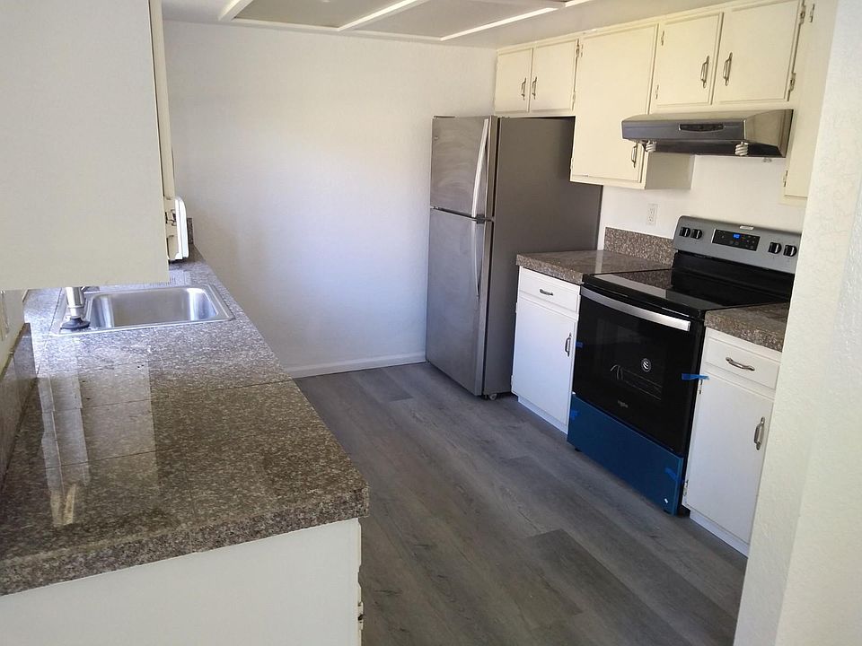 1st image of 14310 NE 7th Pl APT 3