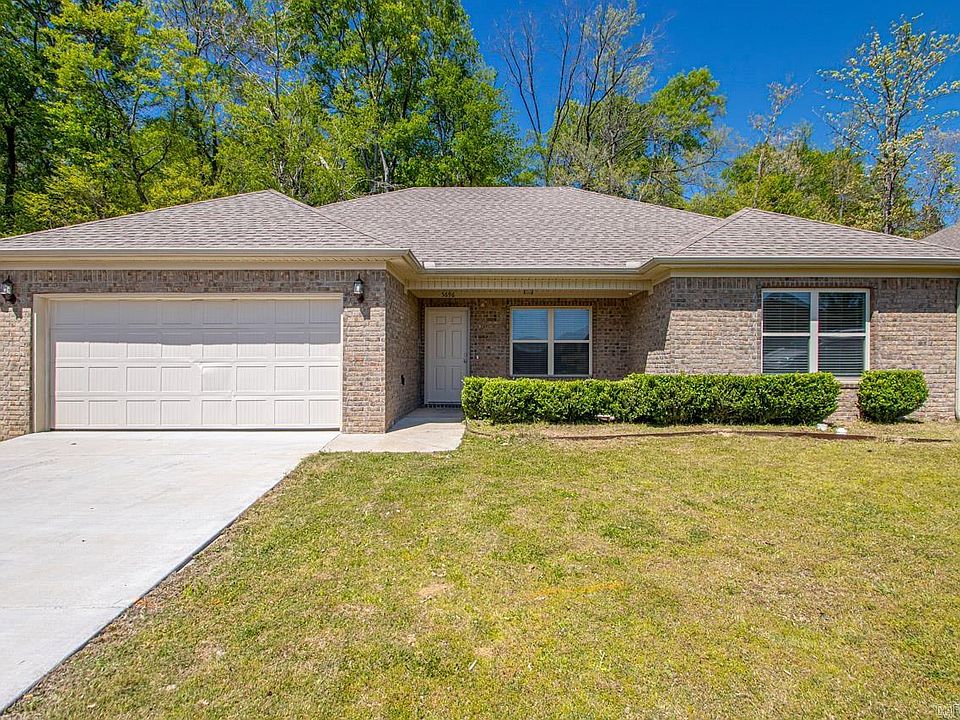 1st image of 5696 Heritage Heights Dr