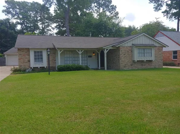 1218 Shadeland Dr, Houston, TX 77043