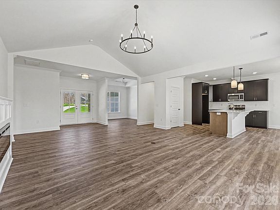 5th image of 3003 Buffet Ln