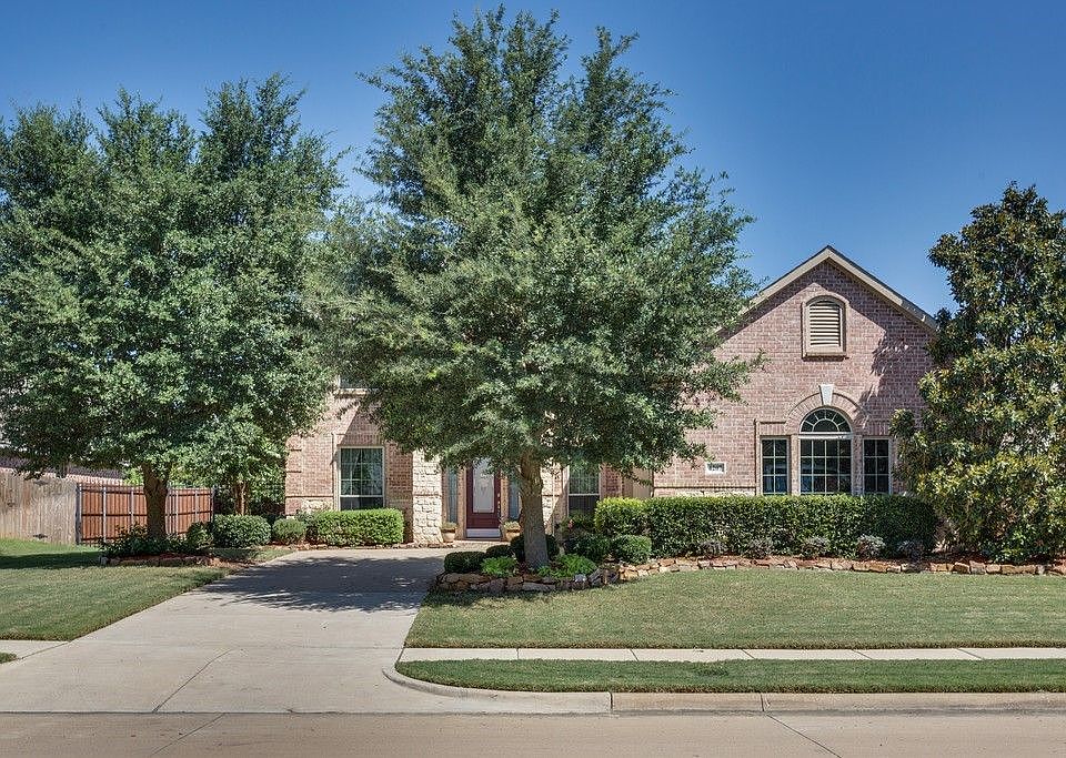 1st image of 4207 Wildbriar Ln