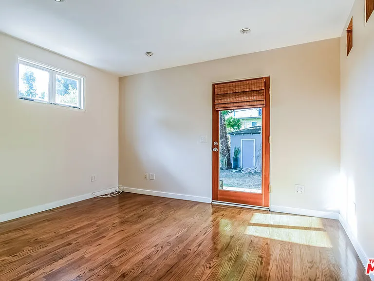 801 Brooks Ave — Photo 11
