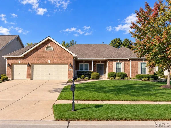 324 Trailhead Way, Dardenne Prairie, MO 63368