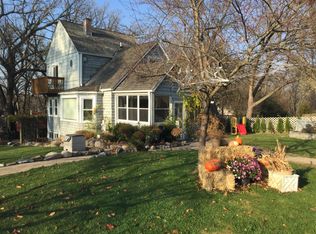 1112 Hillcrest Ave, Fox River Grove, IL 60021