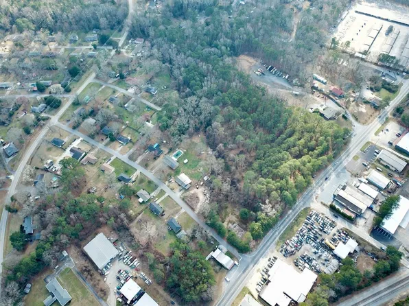 10891 Veterans Memorial Hwy, Lithia Springs, GA 30122