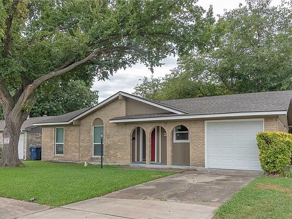 3rd image of 4705 Miami Dr