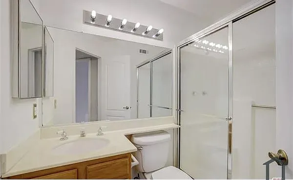 45308 Pickford Ave — Photo 11