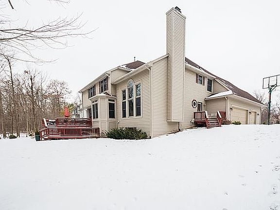 5th image of 1209 Waterways Dr