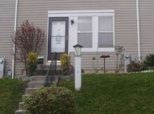 8 Cobber Ln, Baltimore, MD 21229