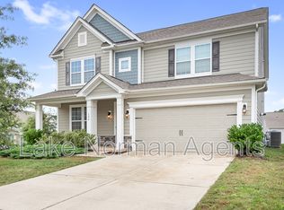 196 Longleaf Dr, Mooresville, NC 28117