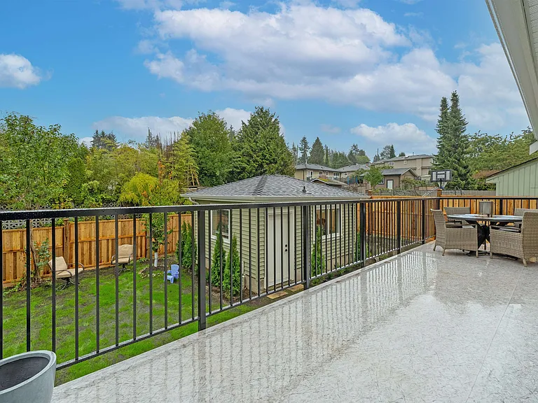 8926 Shepherd Way #UPPER HOUSE — Photo 14