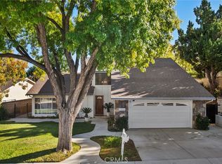 23814 Sarda Rd, Santa Clarita, CA
