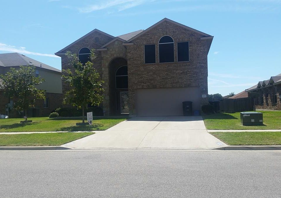 1st image of 6212 Melanie Dr