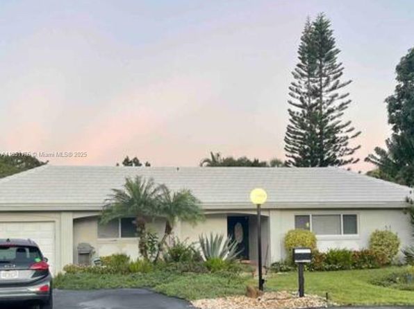 1013 E Cypress Dr #V-31