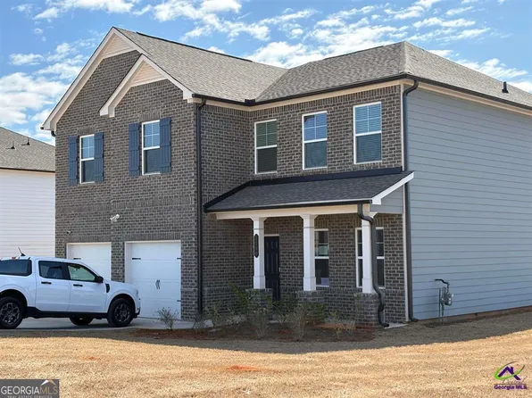 1100 Holland Dr, Hampton, GA 30228