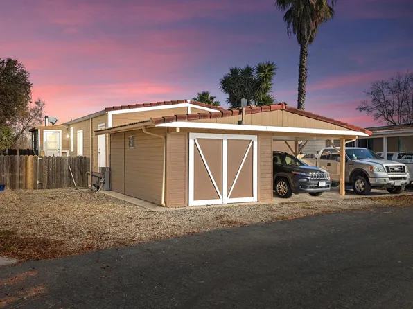 4399 Aplicella Ct Space 56, Manteca, CA 95337