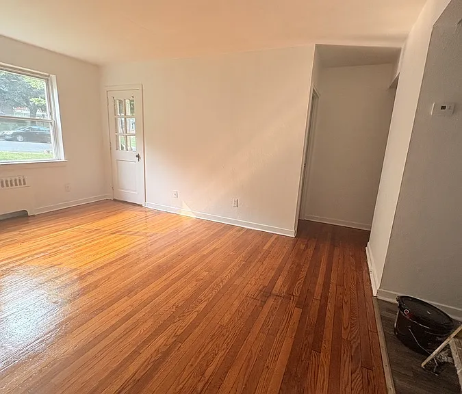 2054 Lorraine Rd #B — Photo 2