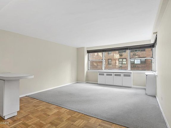 5th image of 1329 2nd Ave #8R