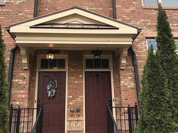3rd image of 1248 La Vista Cir NE