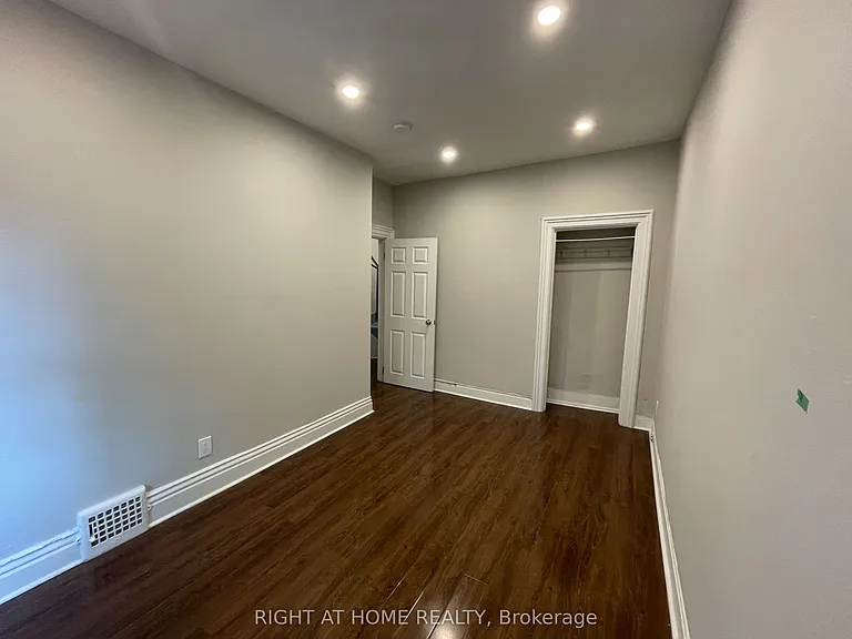 71 Cecil St #2 — Photo 8