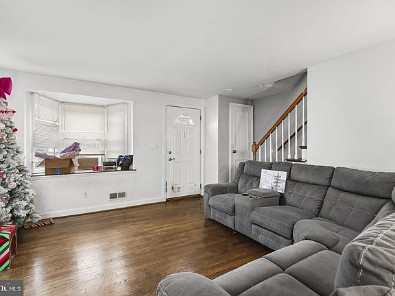 3rd image of 1644 Aberdeen Rd