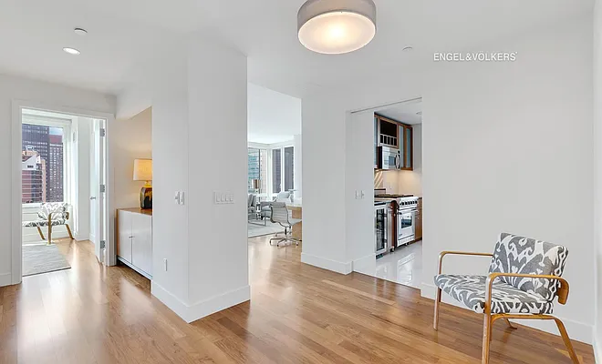 Sold by Engel & Völkers New York City | media 12