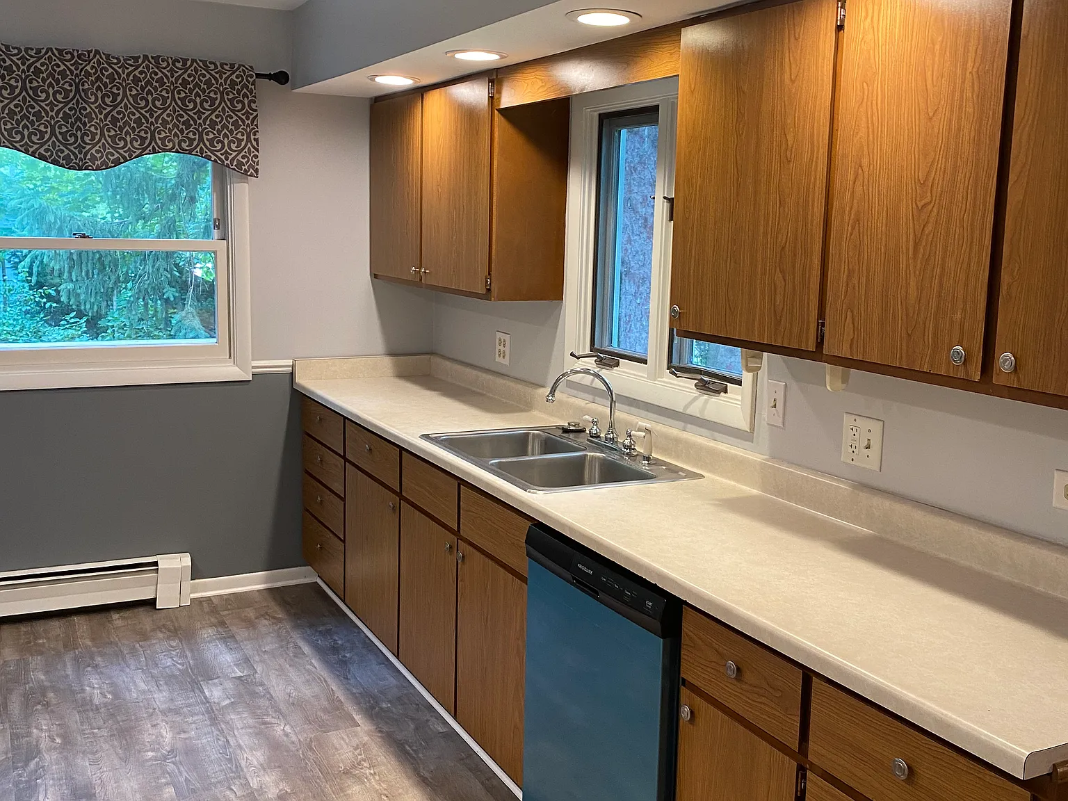 3 bed, 1792 sqft, $2,850 — Photo 4