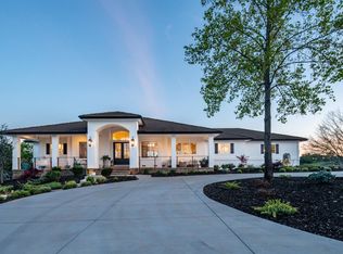 3185 Rattlesnake Rd, Newcastle, CA 95658