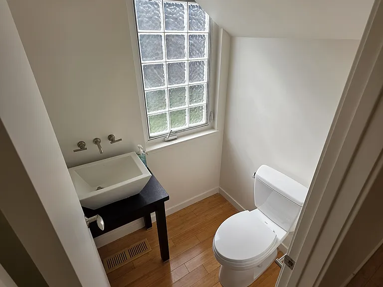 118 Hacienda Dr — Photo 31
