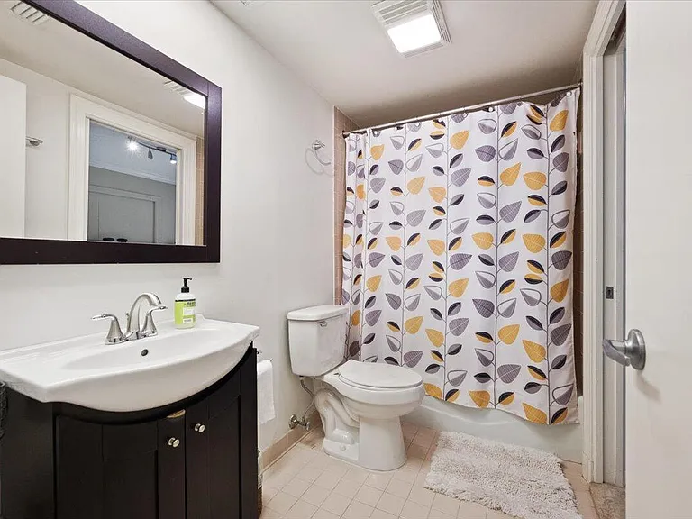 2835 Polo Island Dr #H202 — Photo 22