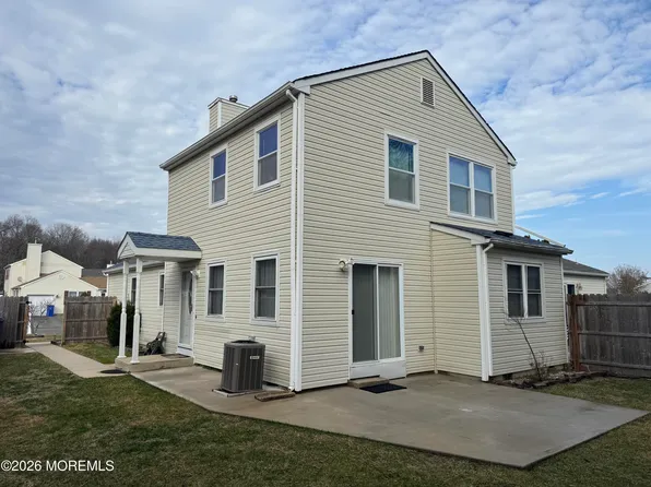 3217 Scrimshaw Ct, Toms River, NJ 08753