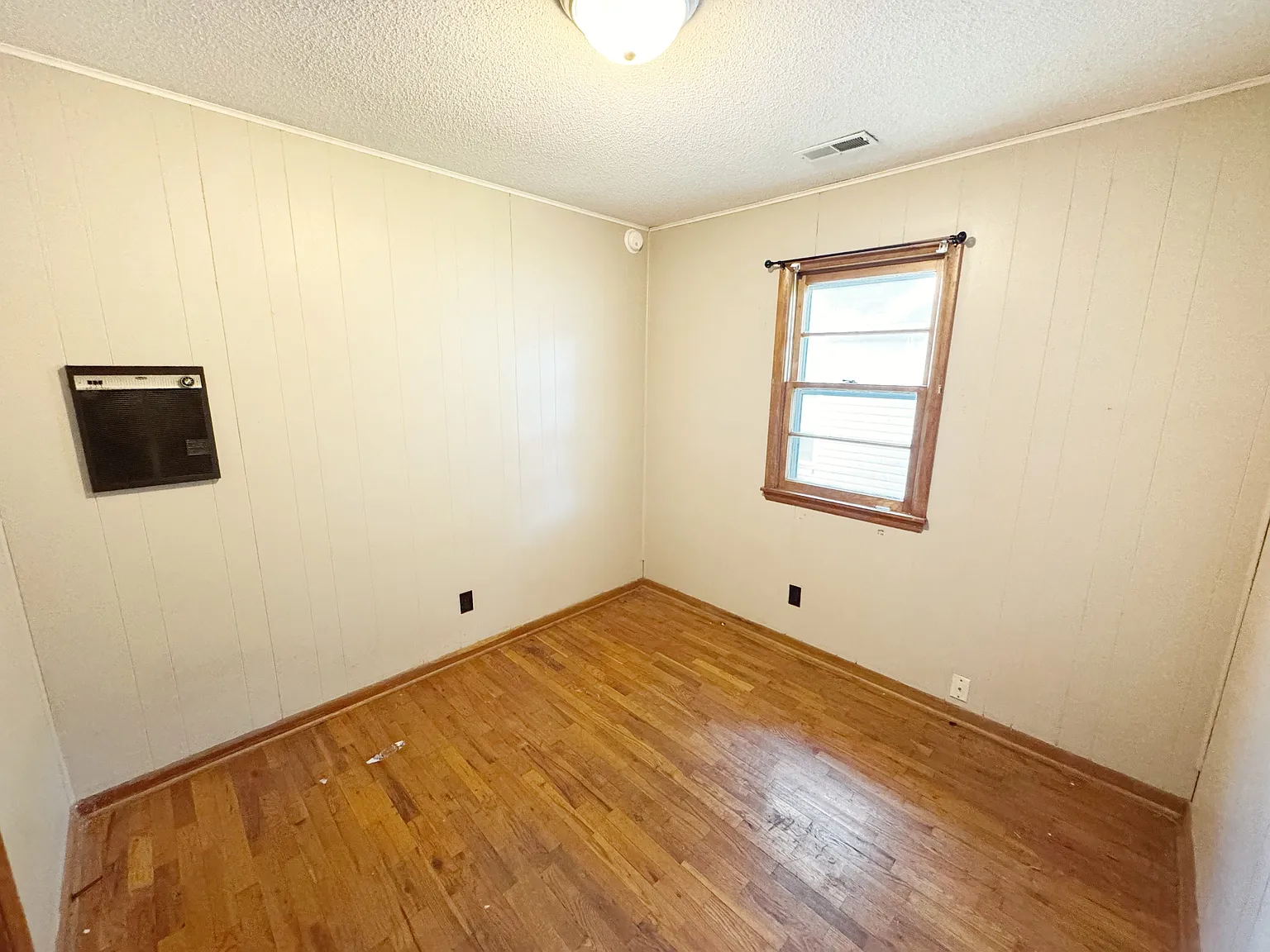 420 Jackson St, Warrensburg, MO 64093 - A — Photo 4