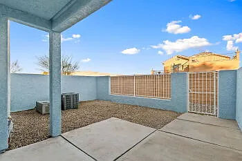 1344 Park Ln — Photo 4